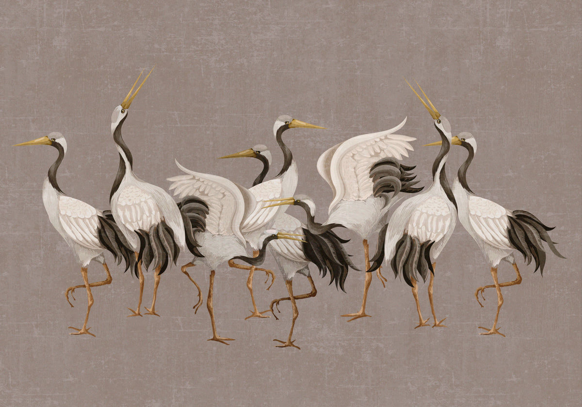 Fresque Danse des grues : des silhouettes de grues claires sur un fond gris chaud