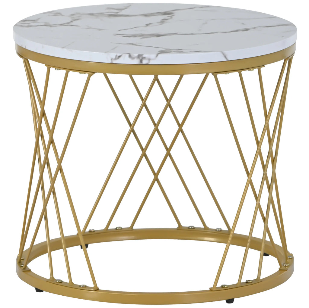 La petite table rangée sous la grande