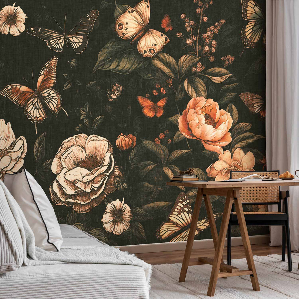 Détail du papier peint roses et papillons